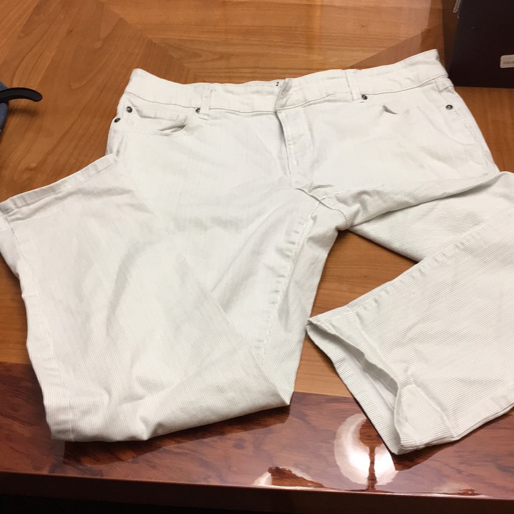 I.N.C.Denim pans. New no tag
